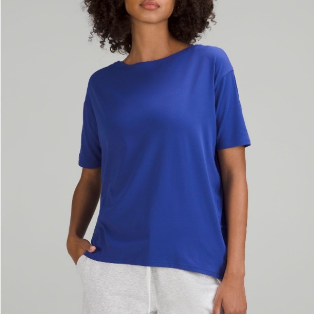 Lululemon Back in Action short sleeve Nulu top